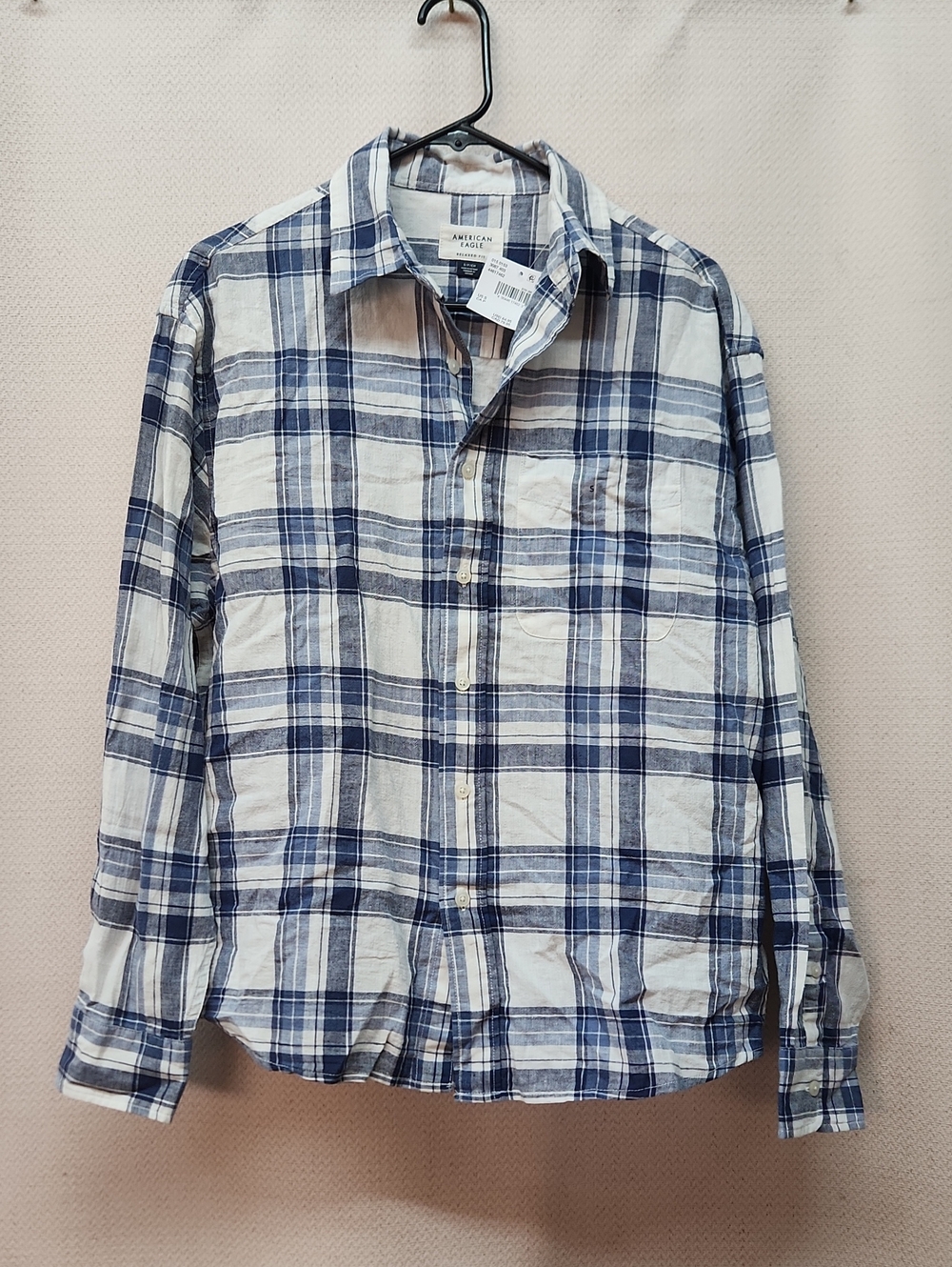 American Eagle Outfitters White and Blue Plaid Button-Down Shirt